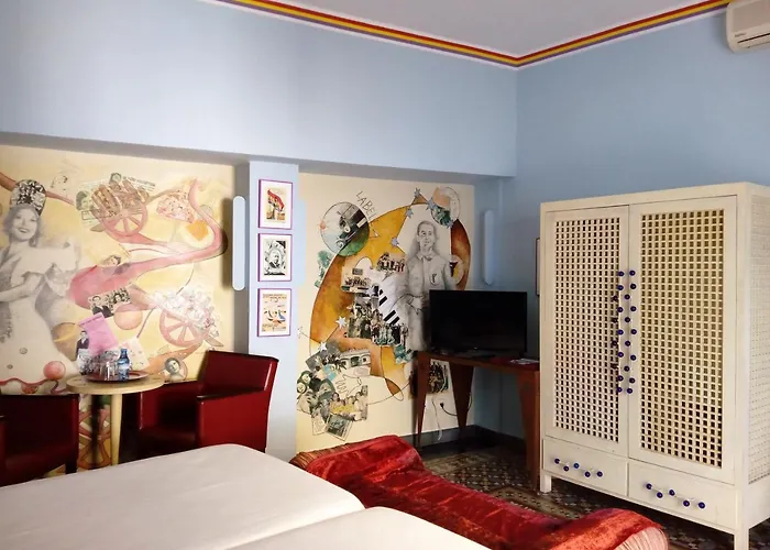 Hotel Utopia